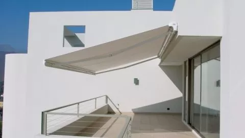 Toldo Italiano: Estilo e Funcionalidade que Valorizam Seu Espaço!