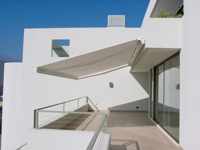 Toldo Italiano: Estilo e Funcionalidade que Valorizam Seu Espaço!